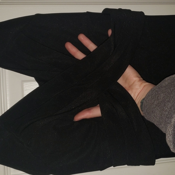 Emerald Sundae Black Dress - Picture 2 of 4